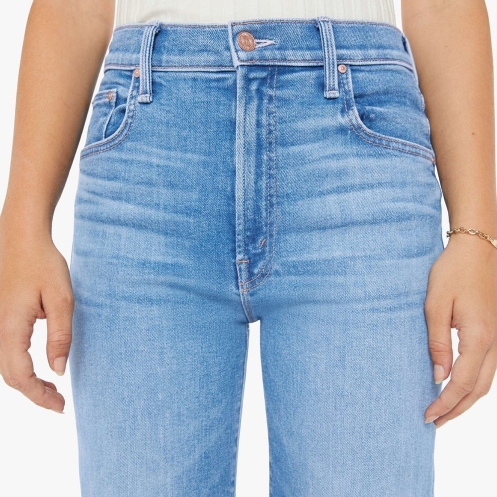 NWT MOTHER Lil’ Zip Rambler Petites Flood High Rise Cropped Straight Jeans 32P - Picture 4 of 16